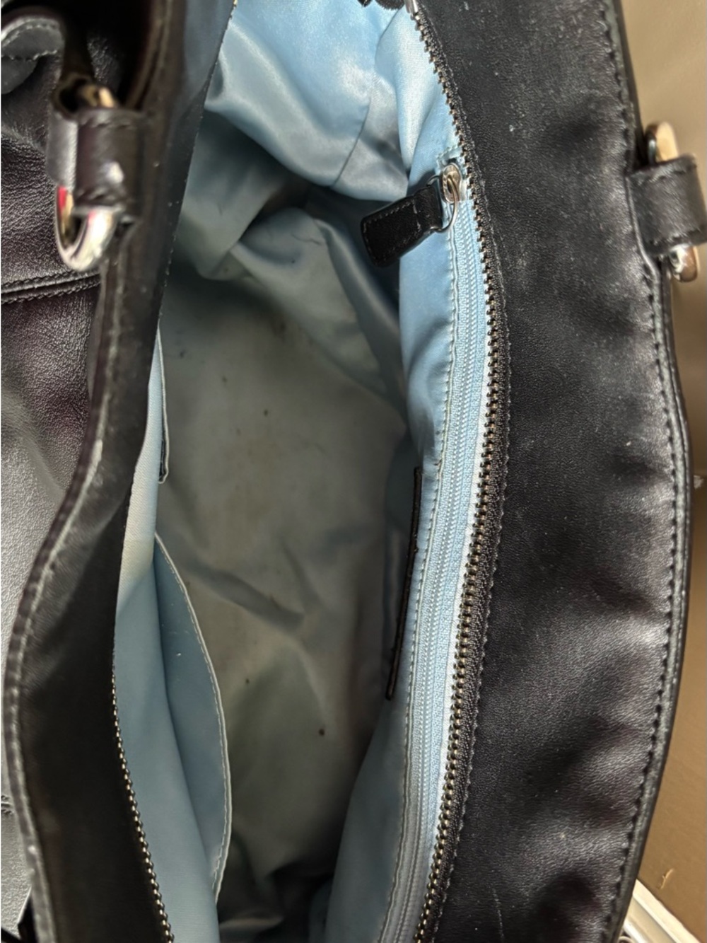 Coach Gallery vintage Black Leather Tote with Silver Accent Logo - Picture 10 of 11